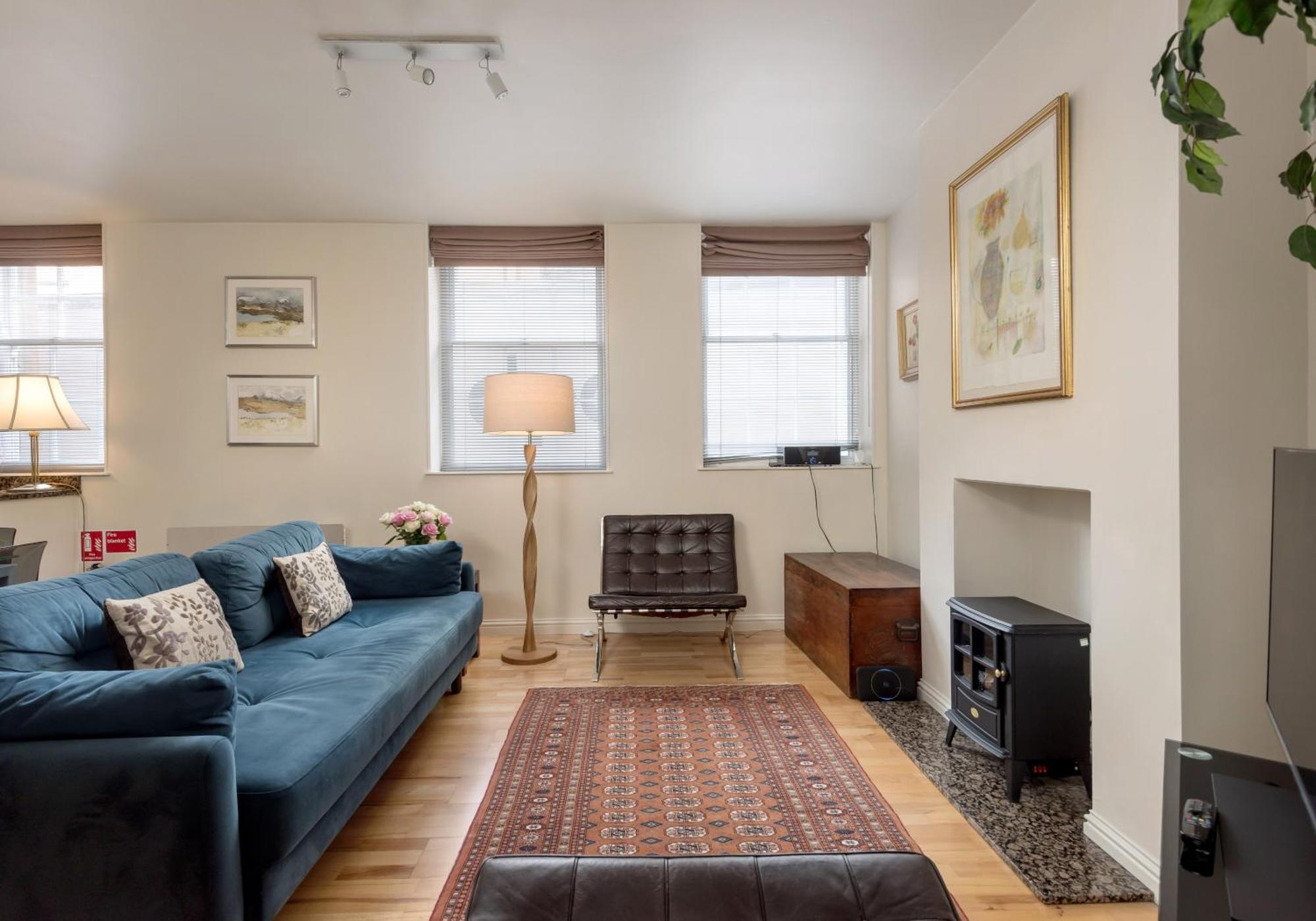 Causewayside Apartment - The Edinburgh Address Extérieur photo