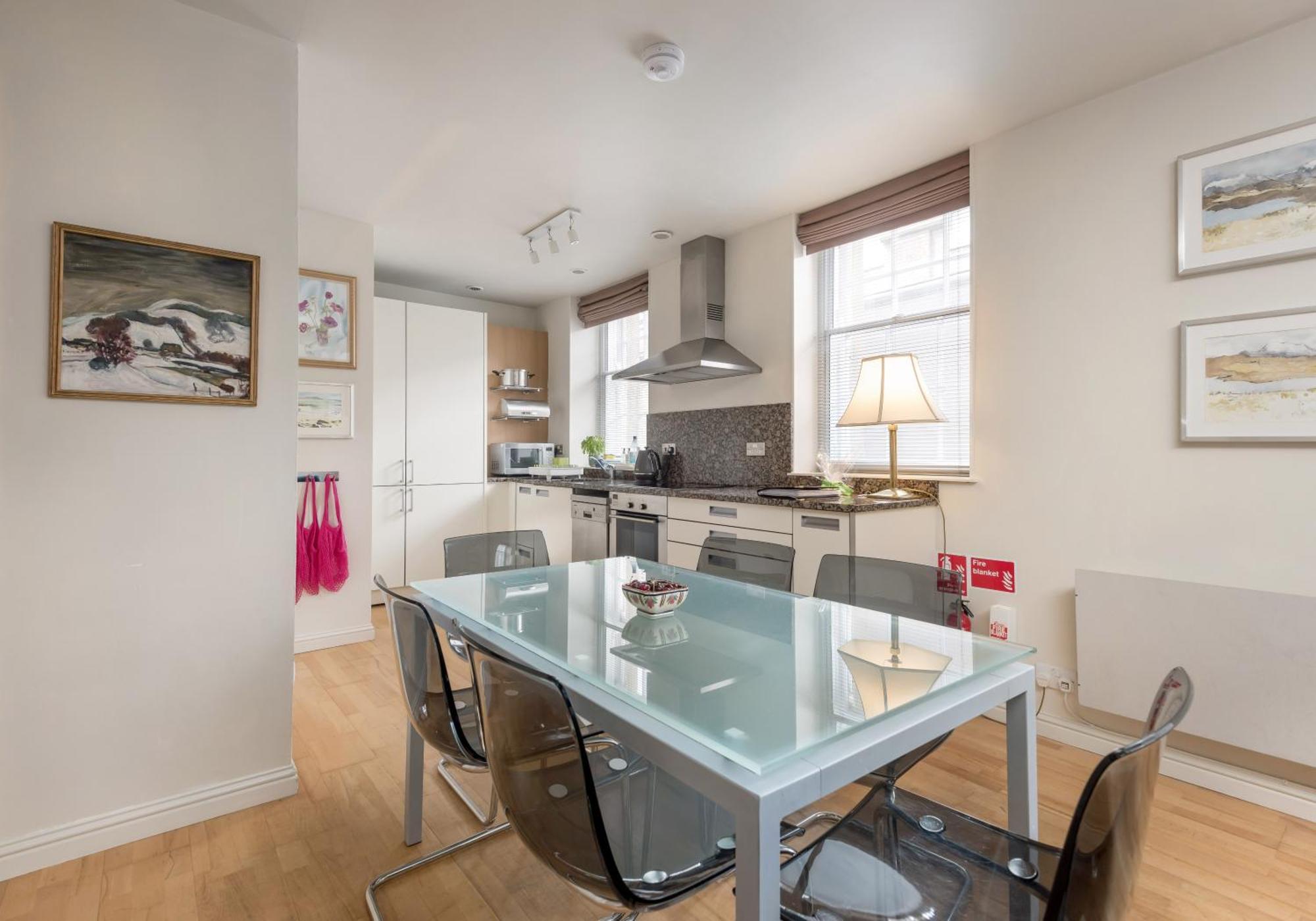 Causewayside Apartment - The Edinburgh Address Extérieur photo