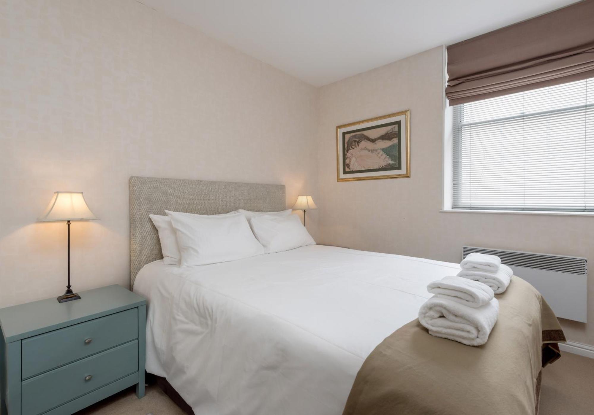 Causewayside Apartment - The Edinburgh Address Extérieur photo